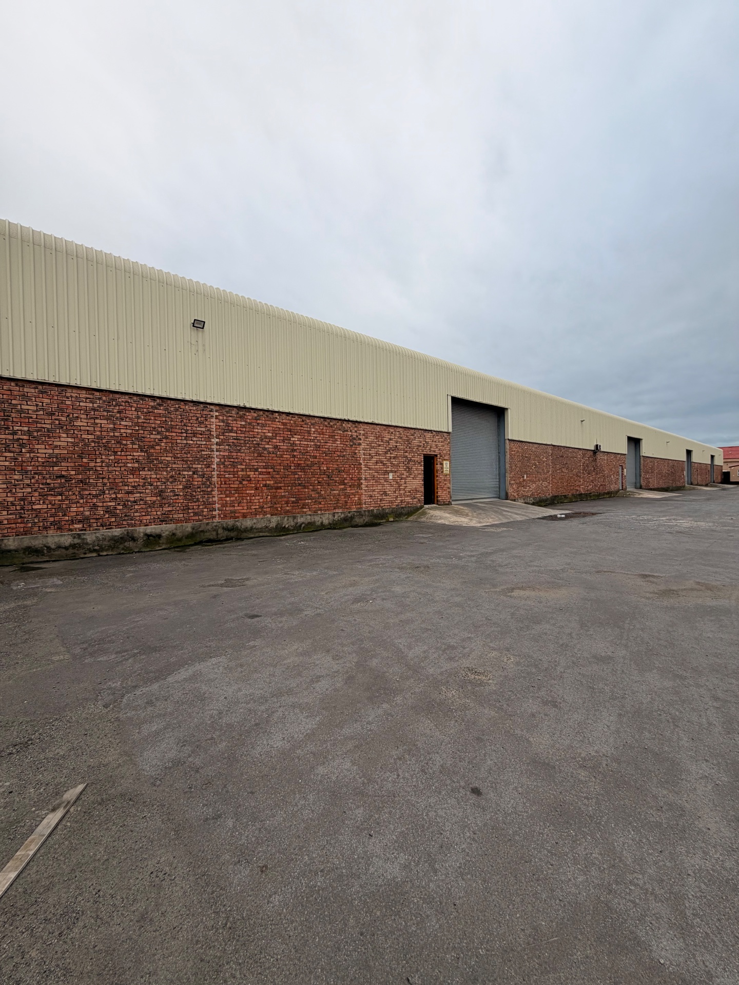 Property photograph 2