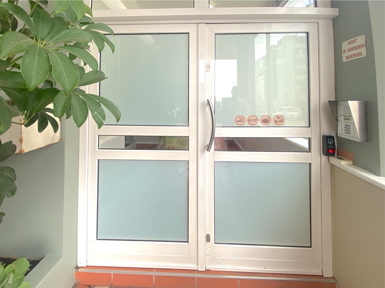 Property photograph 2