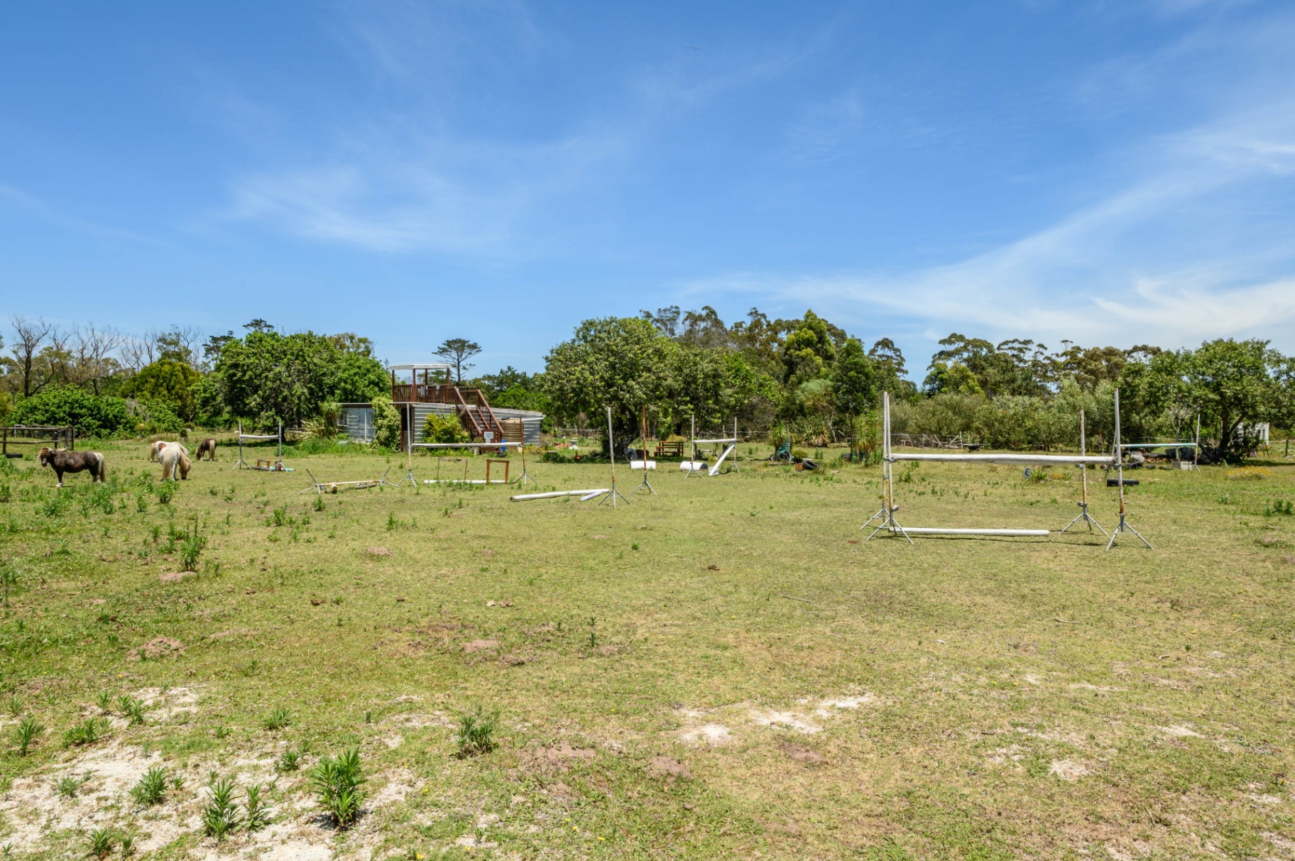 Property photograph 3