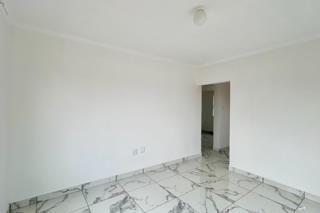 Property photograph 4