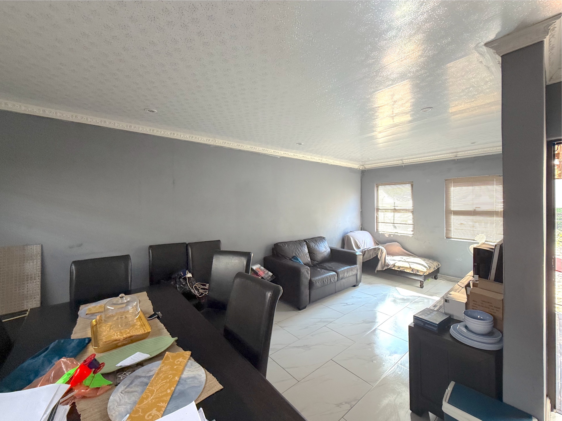 Property photograph 5