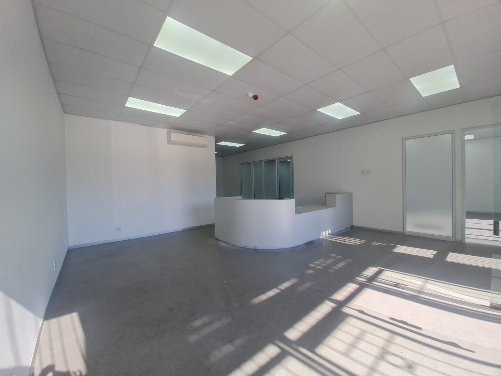 Property photograph 3