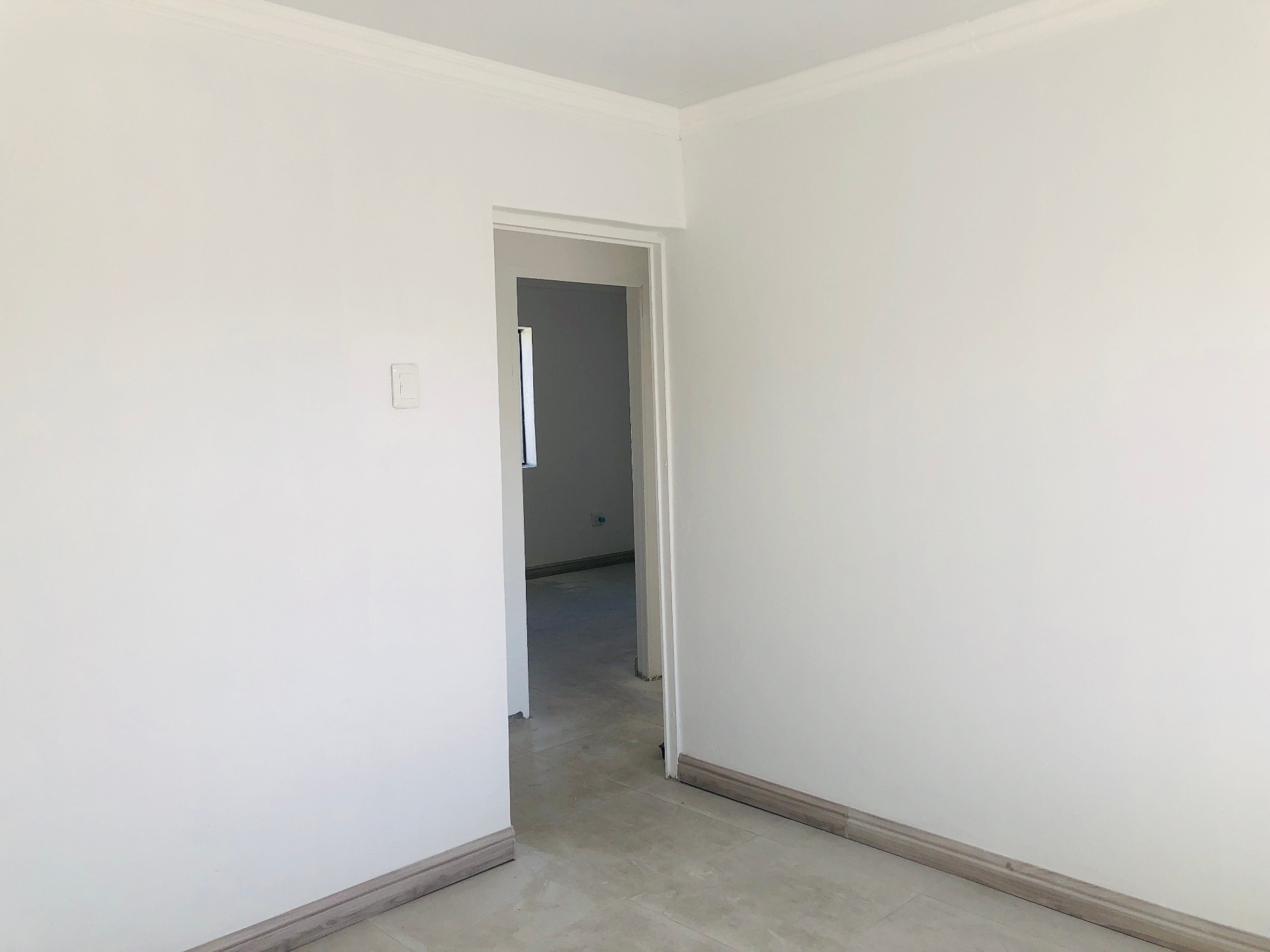 Property photograph 3