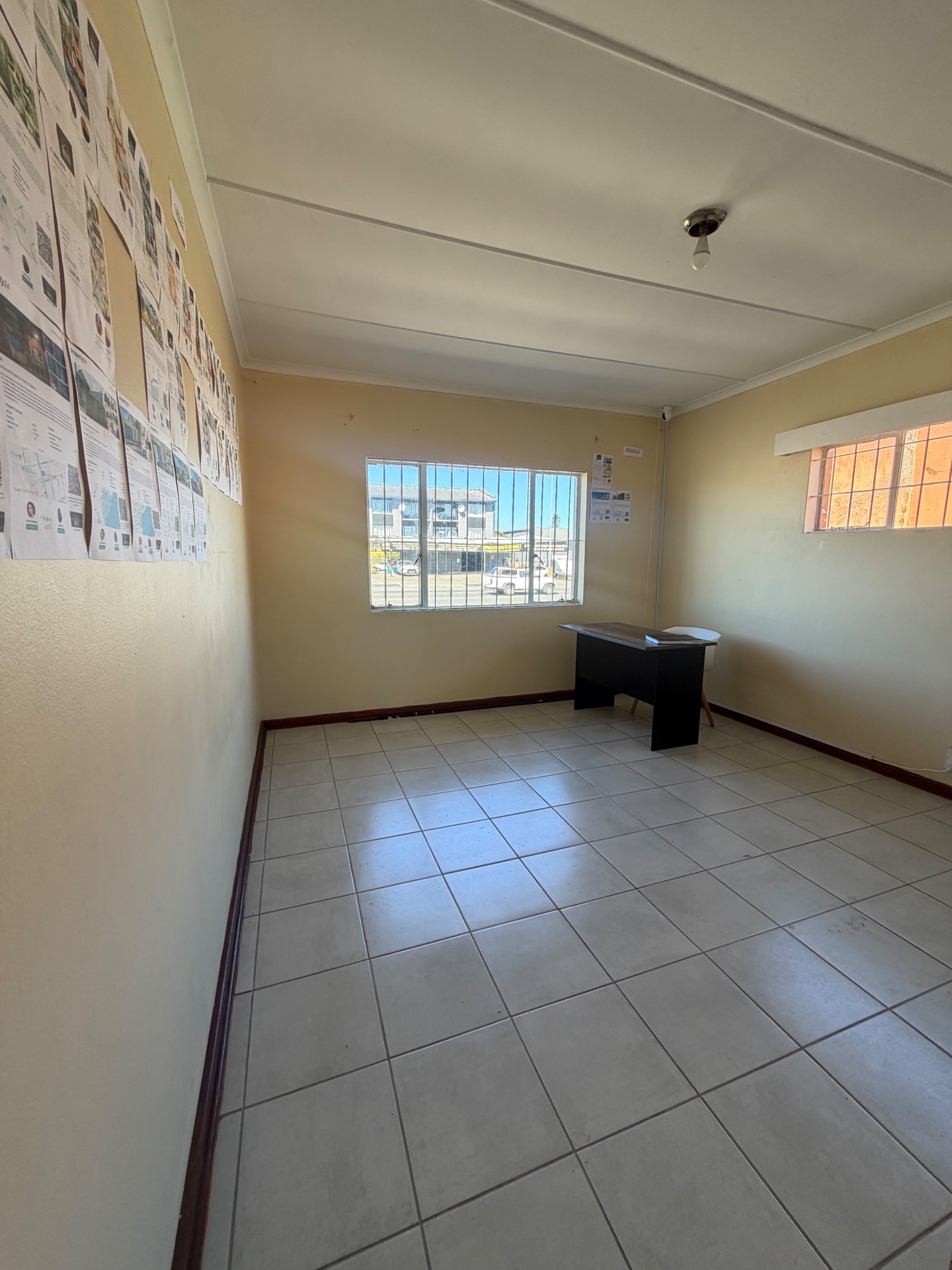 Property photograph 3