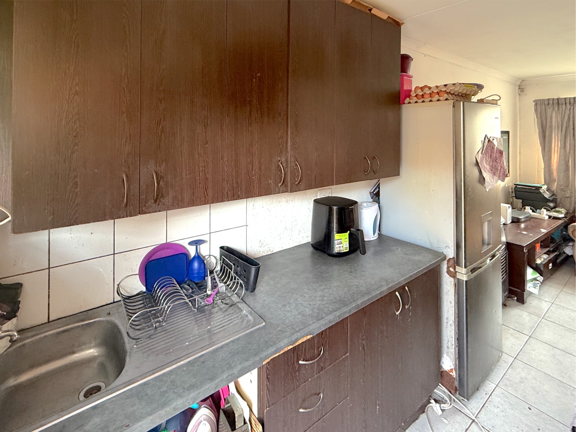 Property photograph 4