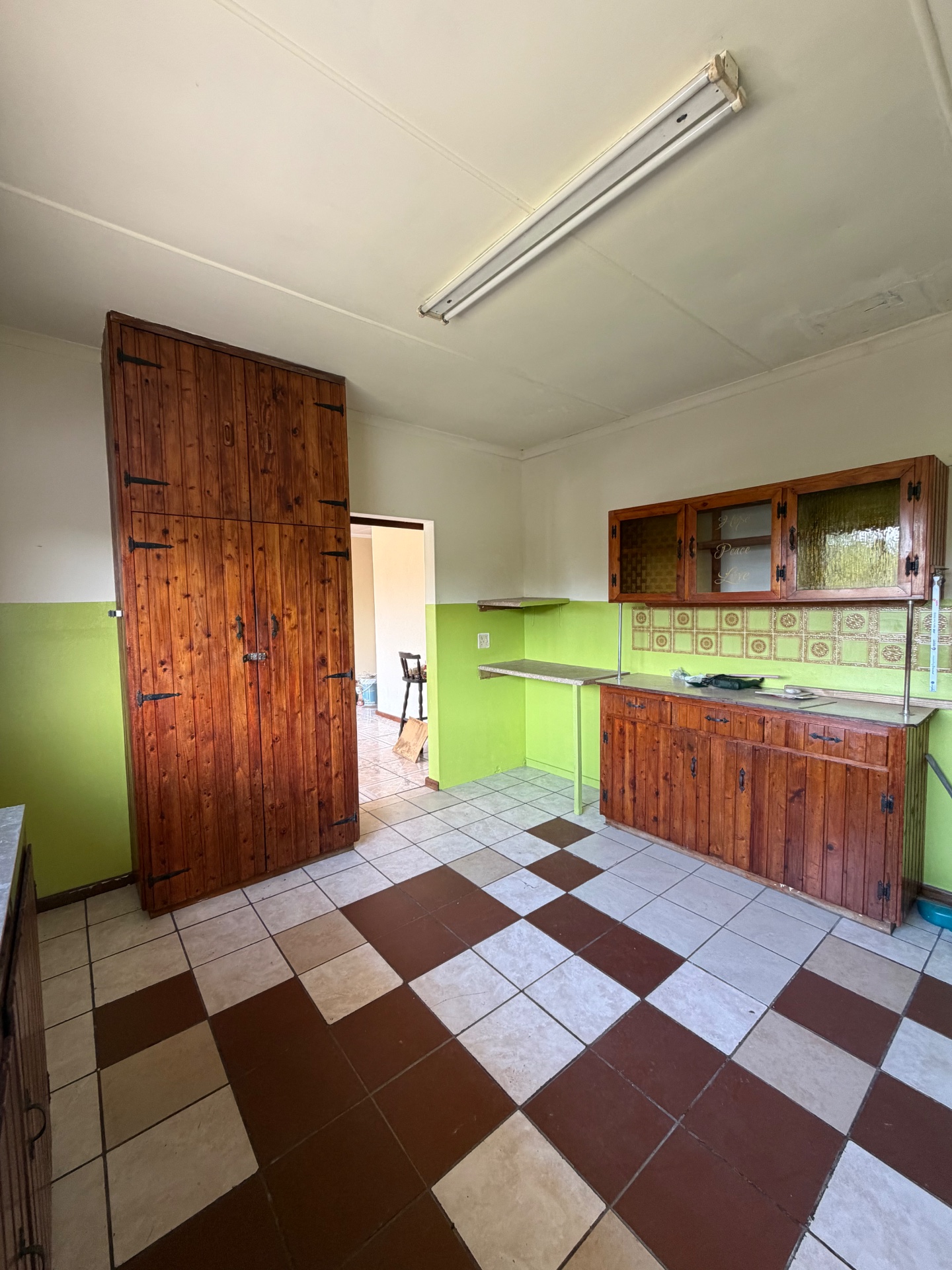 Property photograph 3