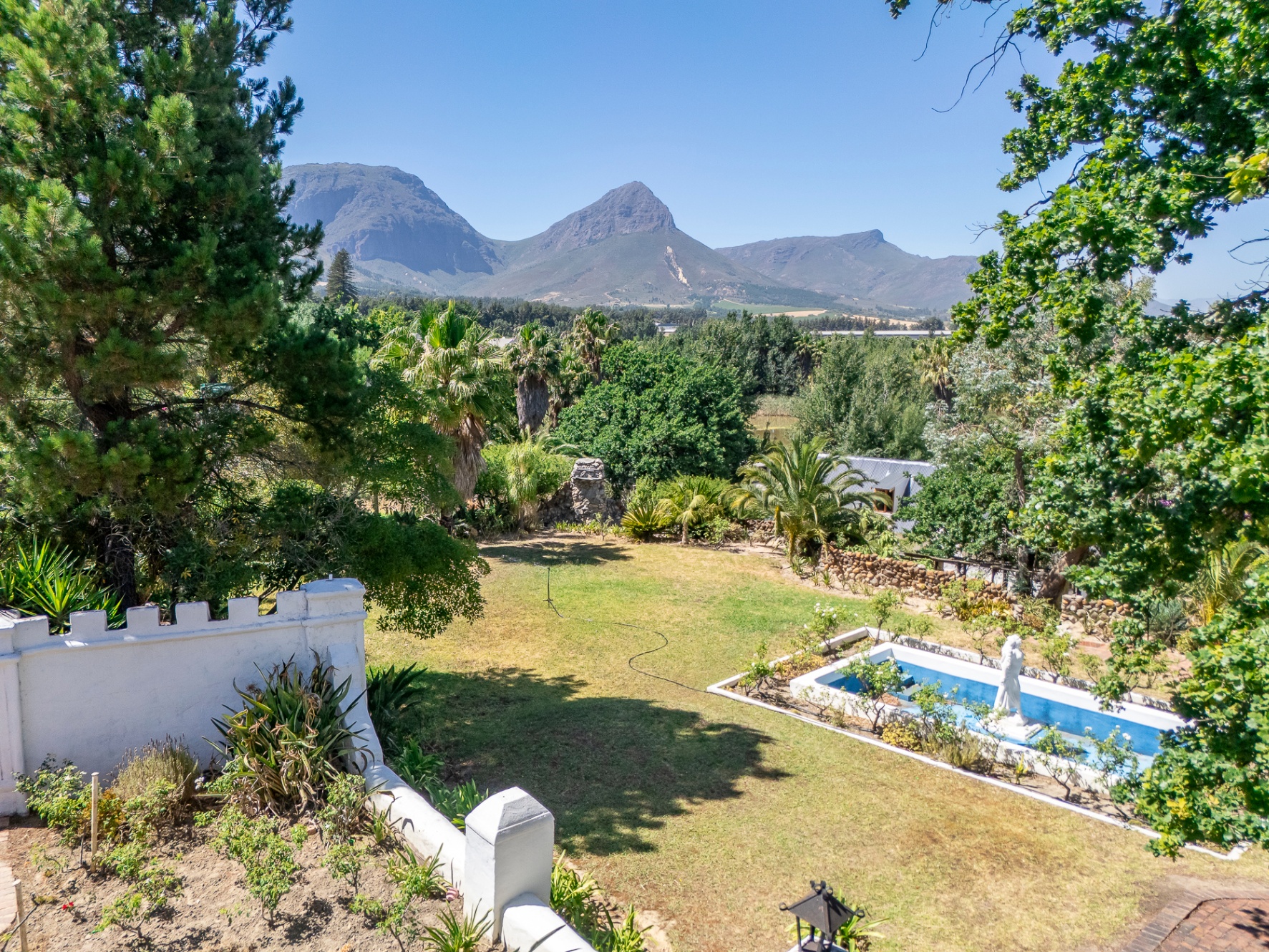 Property Photo 34