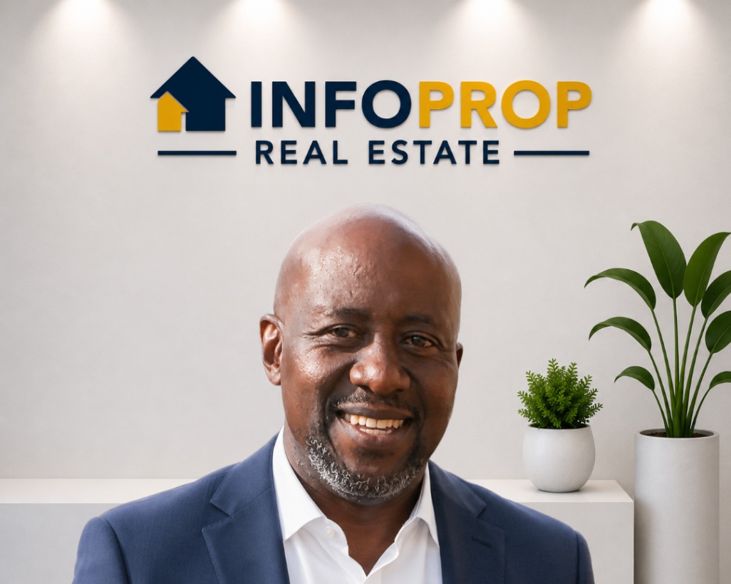 Stanley  Mthombeni  photo