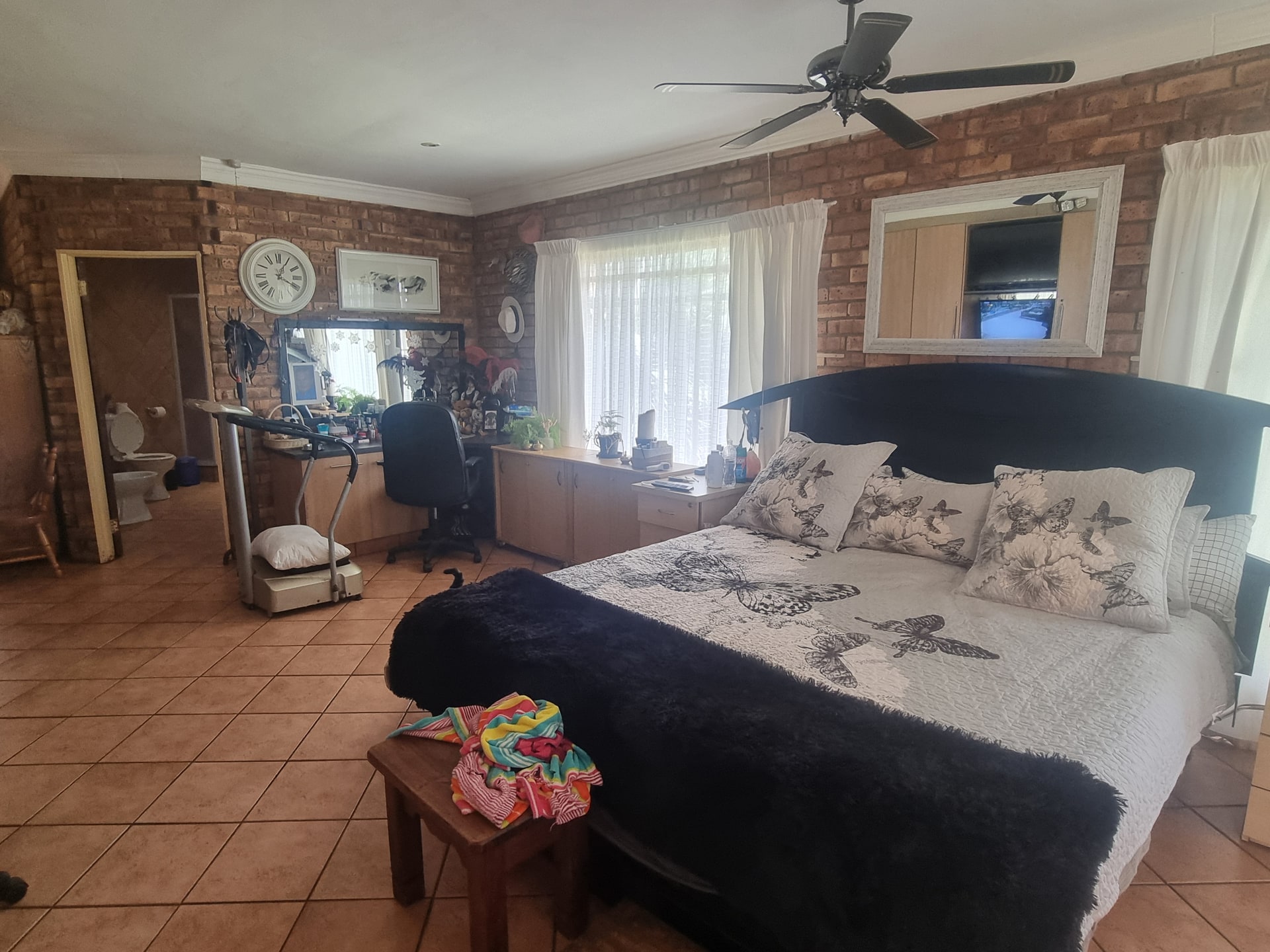 Established Waterfront Retreat with Exceptional Income Potential
