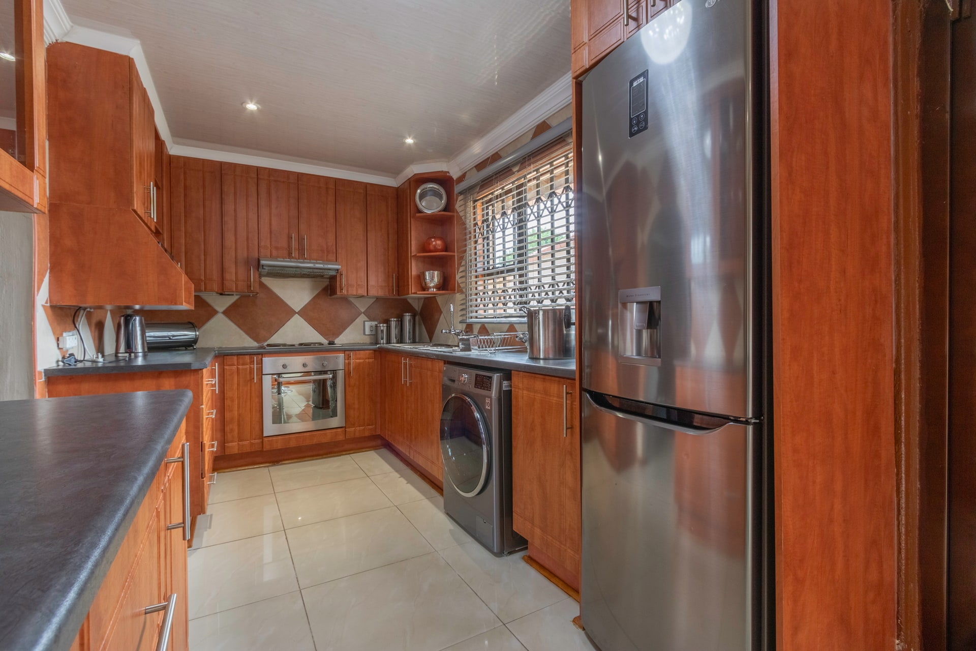 House For Sale in Crystal Park, Benoni