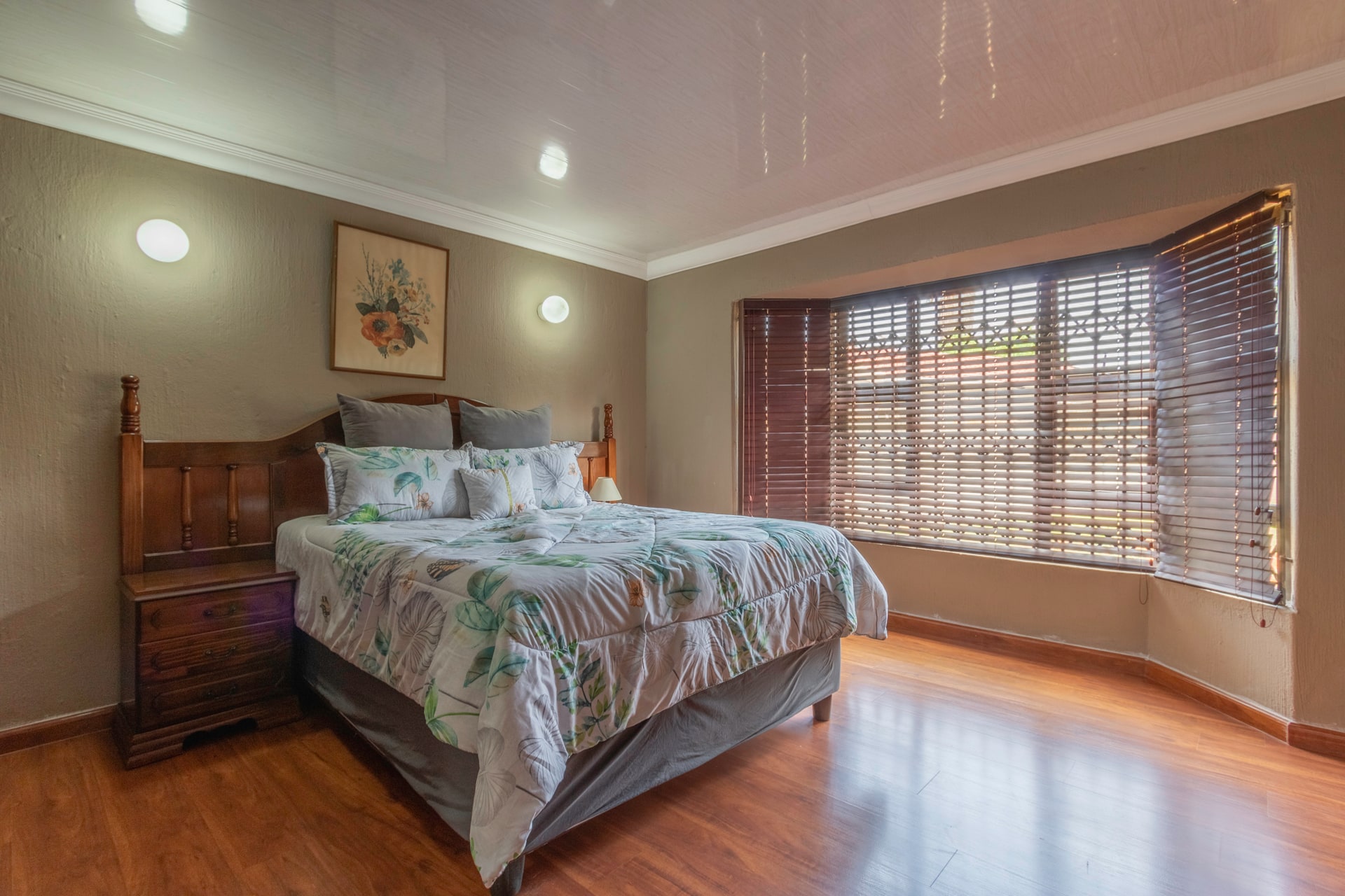 House For Sale in Crystal Park, Benoni