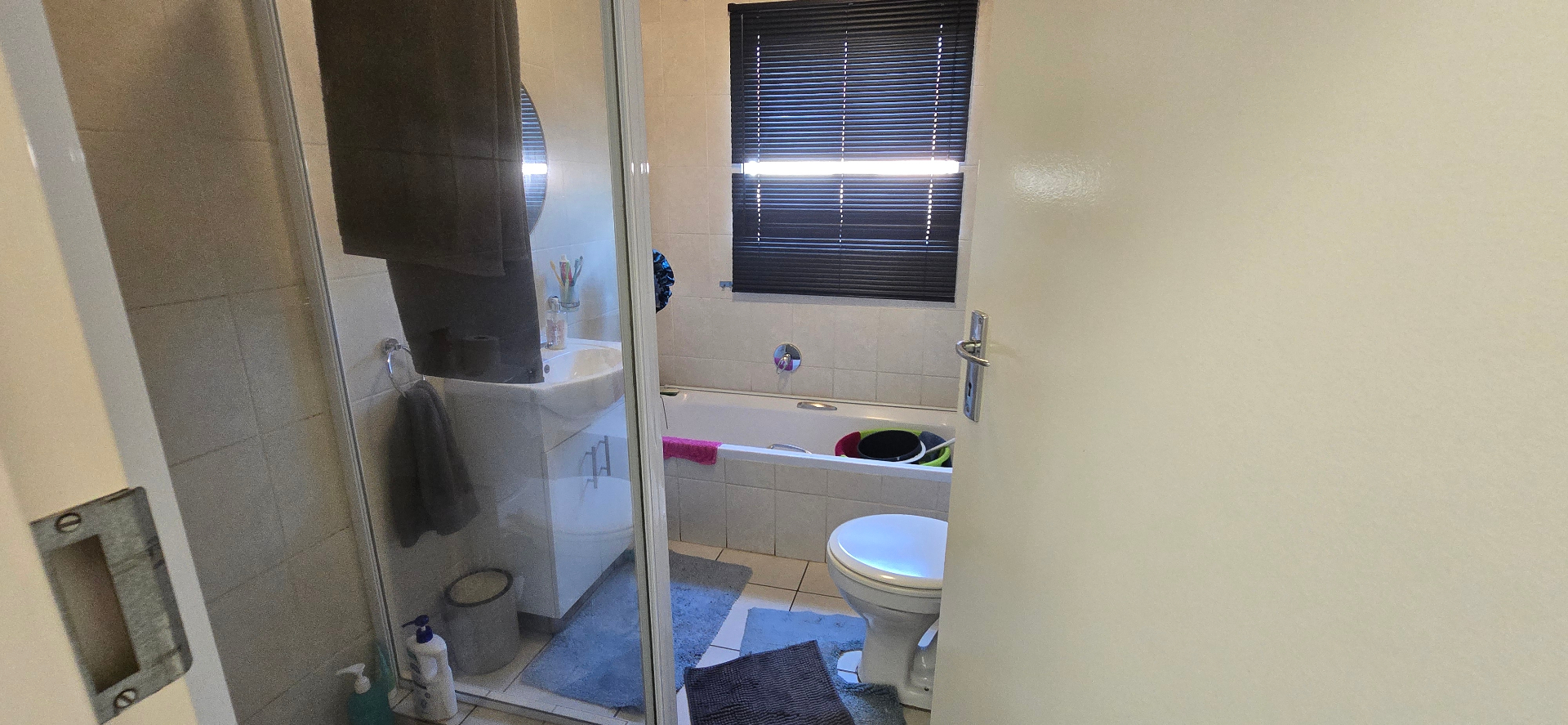 Ground Floor 2 Bedroom Unit with Private Garden in Cason