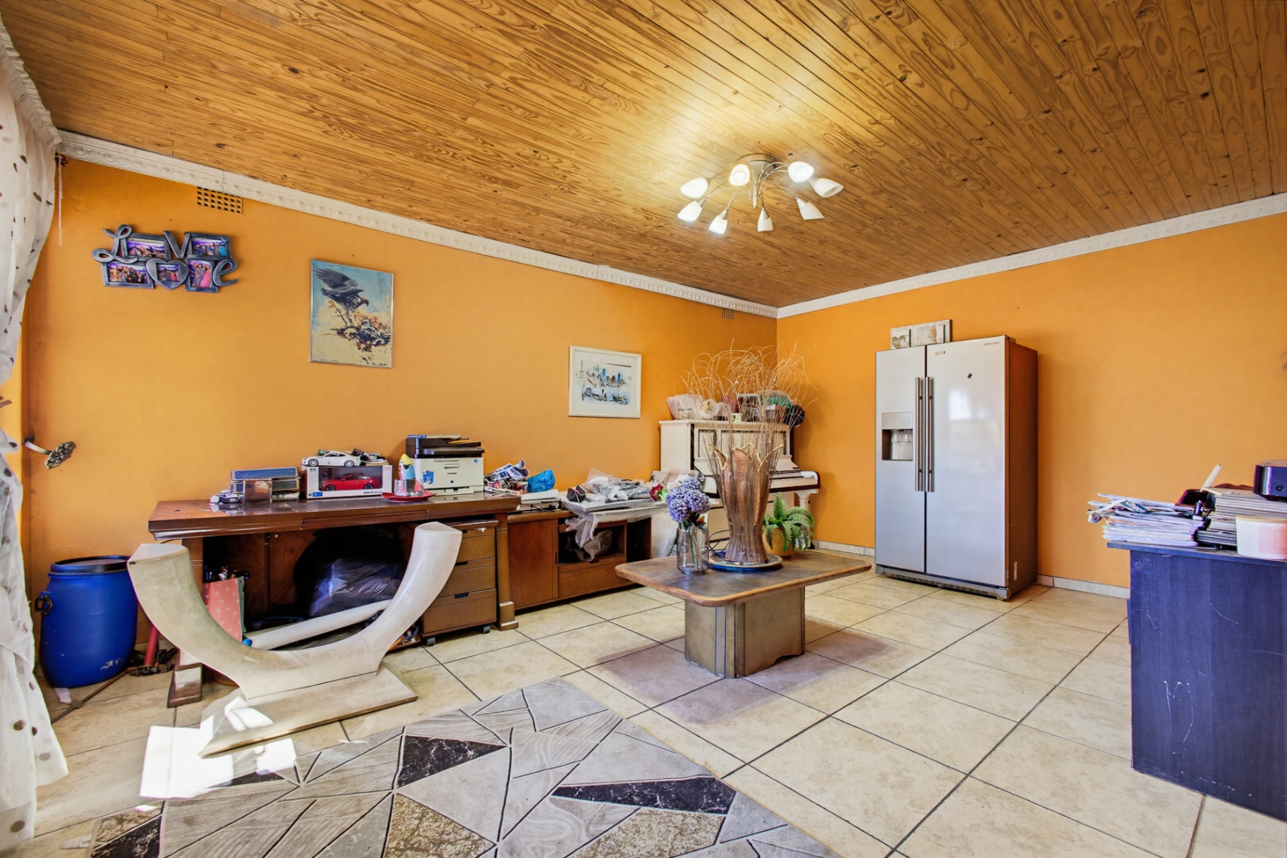 Spacious Family Home with Great Entertaining Areas in Crystal Park