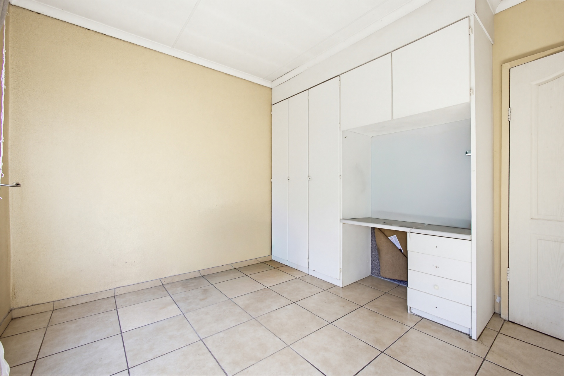 Spacious Family Home with Great Entertaining Areas in Crystal Park