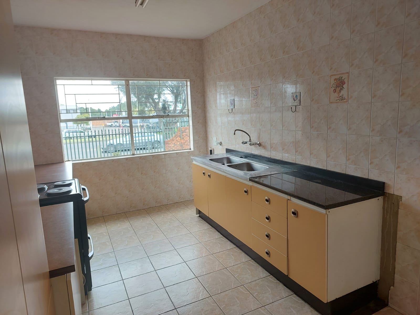 2-Bedroom Ground Floor Apartment for Sale in Howick Gardens, Northmead