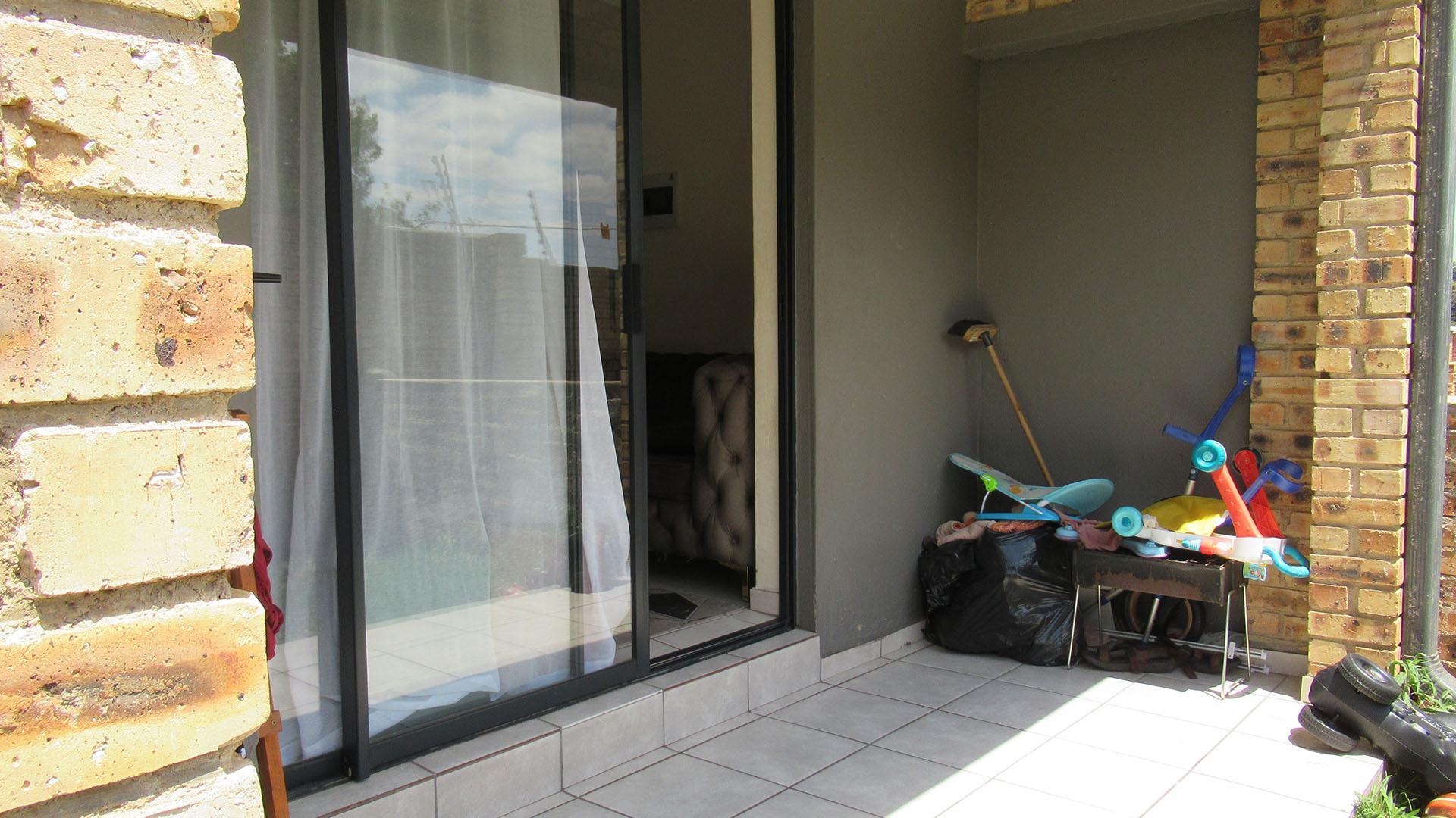 Ground-Floor Unit with Private Garden – A Great Opportunity to Make It Your Own