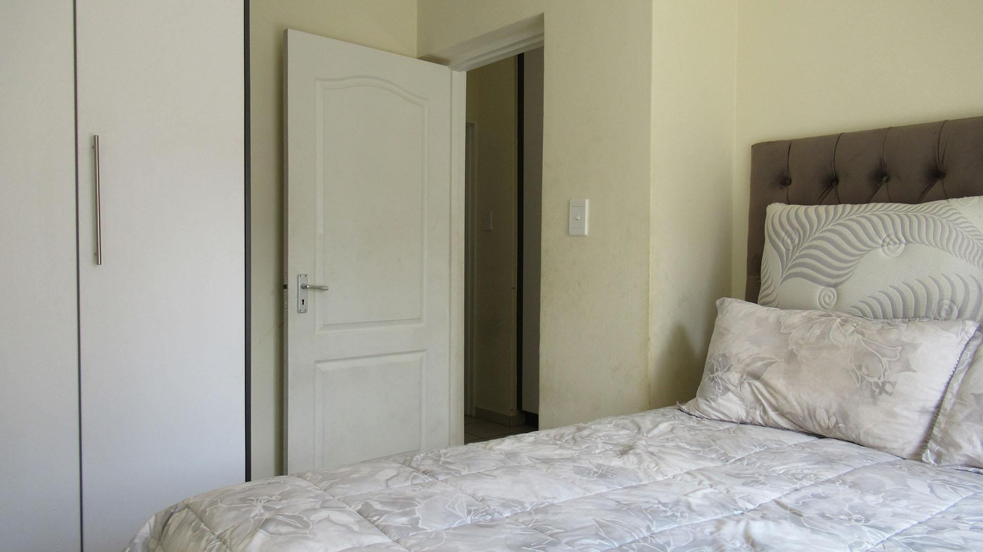 Ground-Floor Unit with Private Garden – A Great Opportunity to Make It Your Own