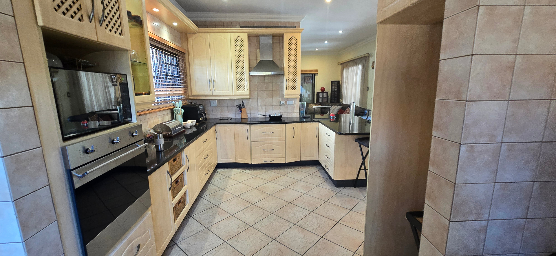 Elegant Family Living in a Quiet Cul-de-Sac within Prestigious Bishops Court Estate