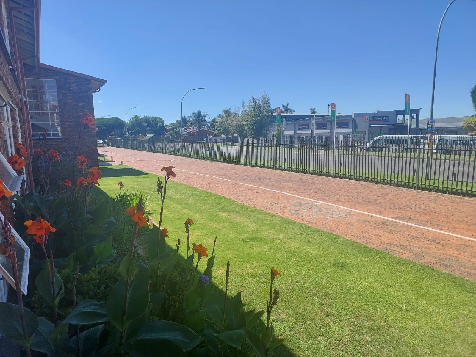 2-Bedroom Ground Floor Apartment for Sale in Howick Gardens, Northmead