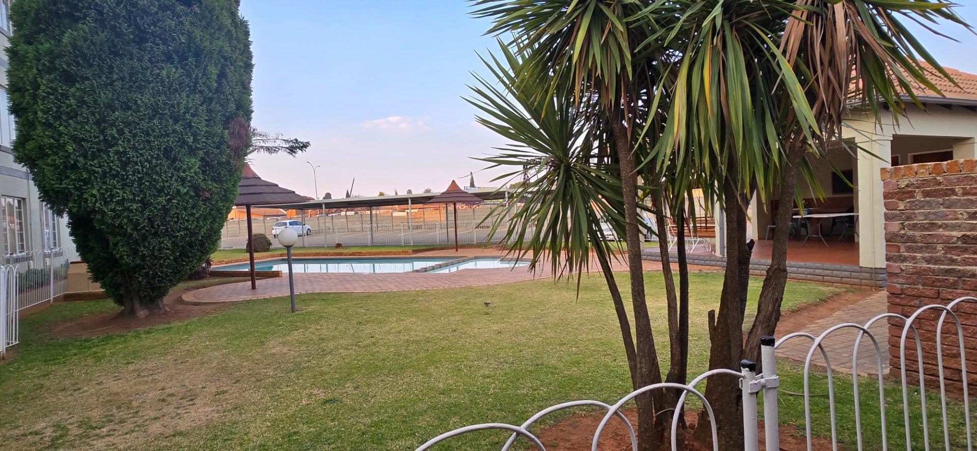 Well-Presented Ground Floor Unit – Ideal for Investors