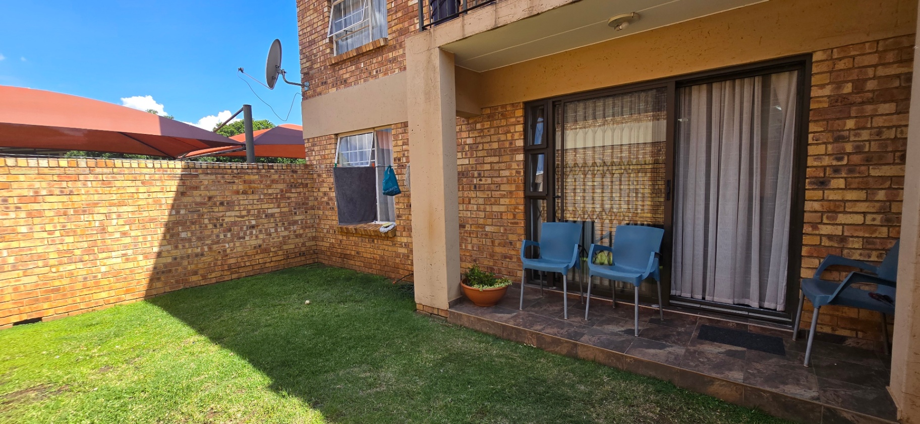 Ground Floor 2 Bedroom Unit with Private Garden in Cason