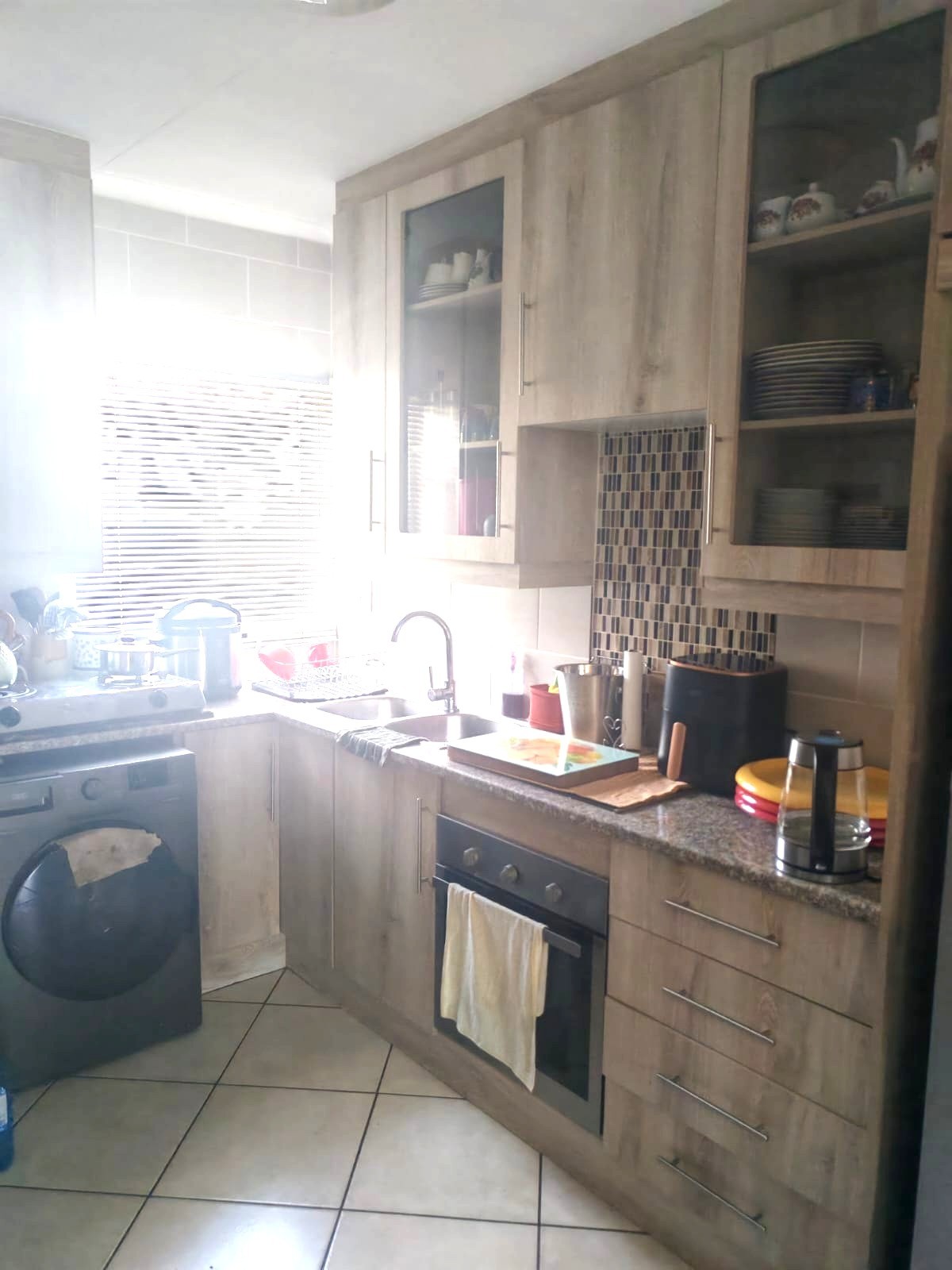 Neat 2-bedroom single storey unit for sale in Bartlett