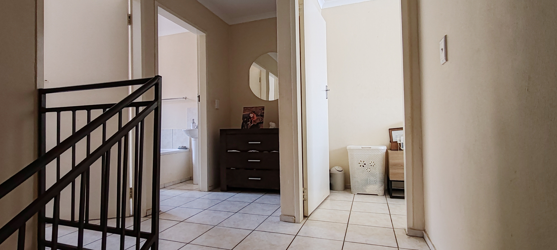 Crystal Park Gem: Your New Apartment Awaits!
