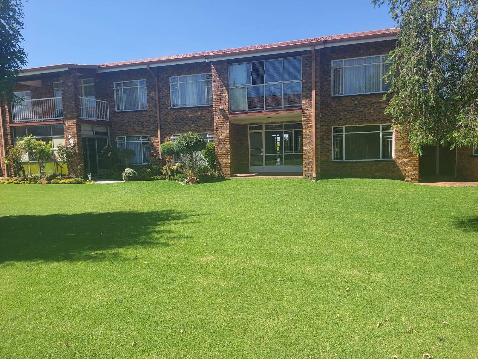 2-Bedroom Ground Floor Apartment for Sale in Howick Gardens, Northmead