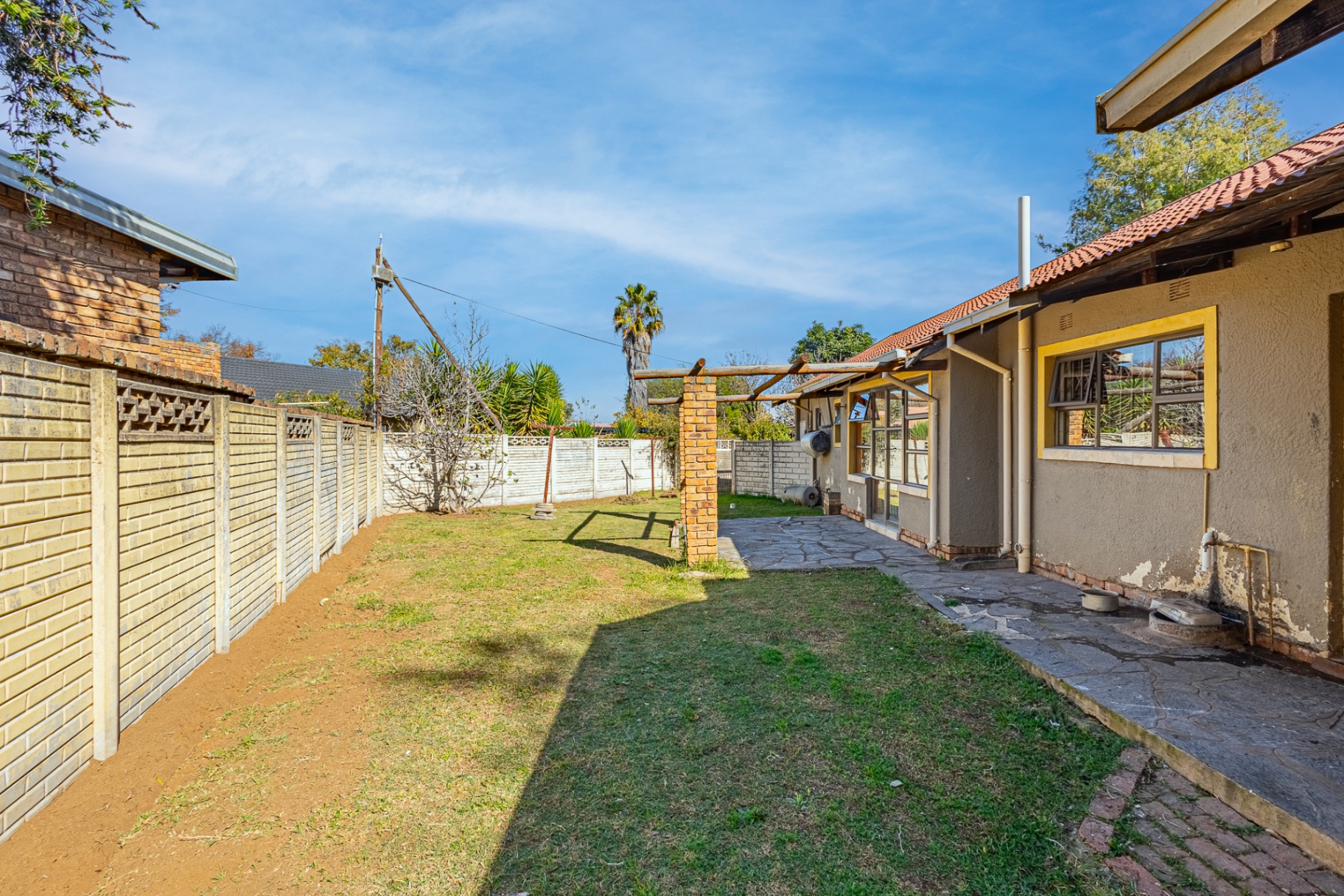 Spacious Family Home with Great Entertaining Areas in Crystal Park