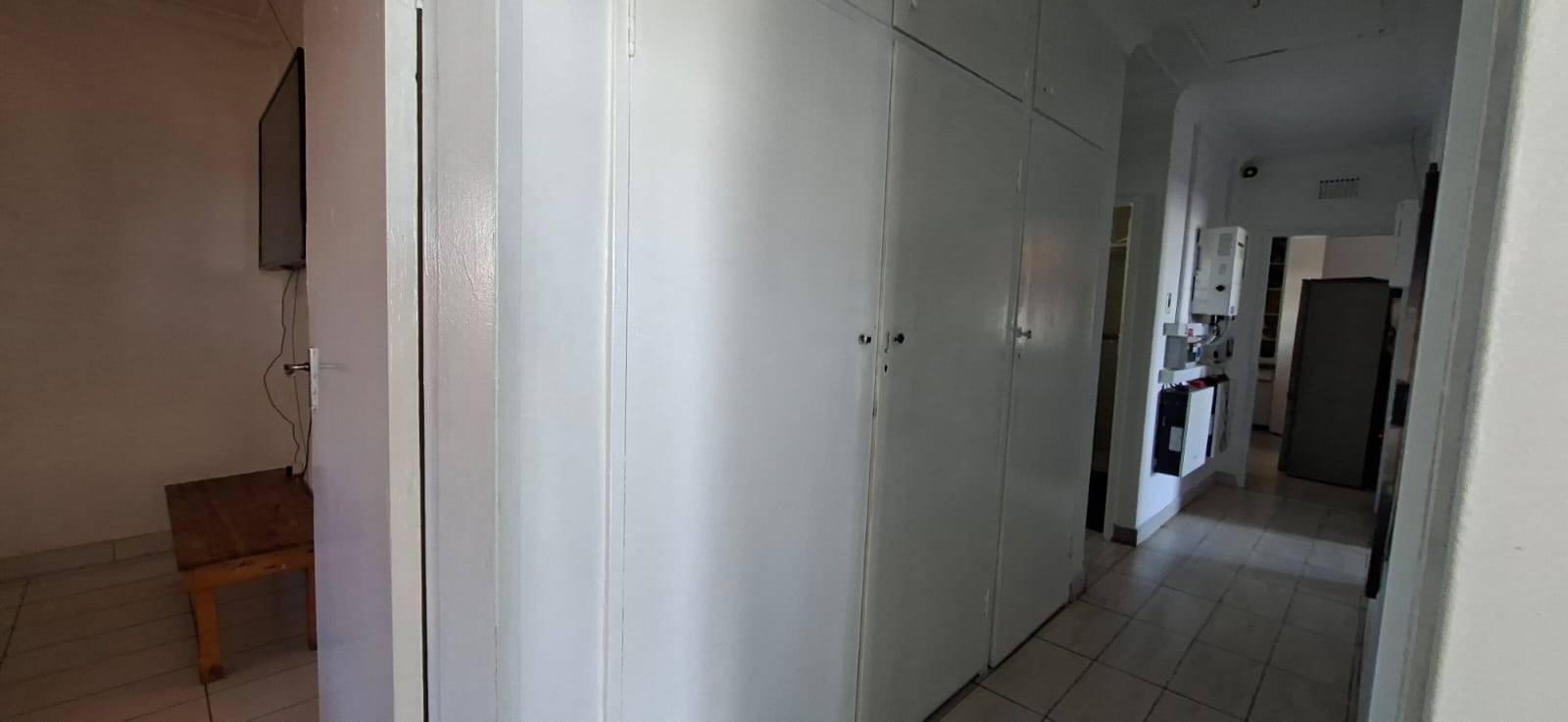 Spacious Family Home with Separate 2 Bedroom Flat
