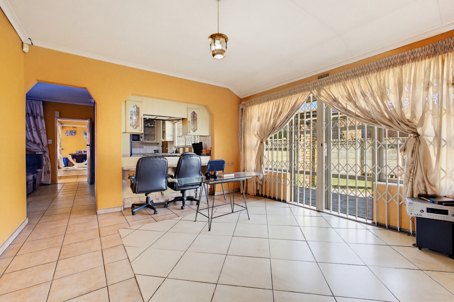 Spacious Family Home with Great Entertaining Areas in Crystal Park