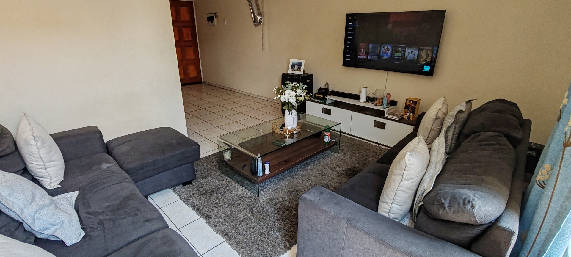 Crystal Park Gem: Your New Apartment Awaits!
