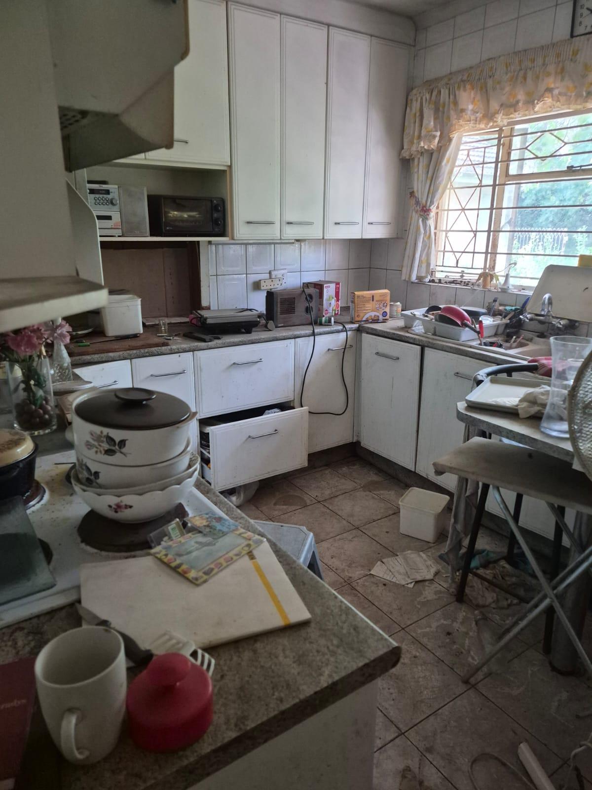 Unlock the Potential – A Spacious Property with Endless Possibilities! A true dream project to flip.