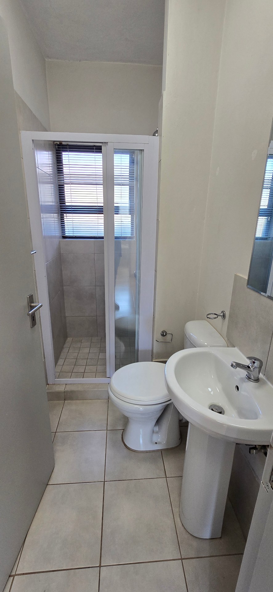 Private Garden Living in Sought-After Stanton View