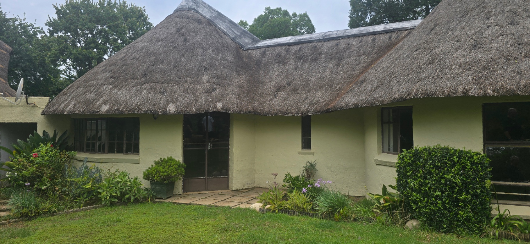 A Dream Equestrian Estate Where Horses Come First