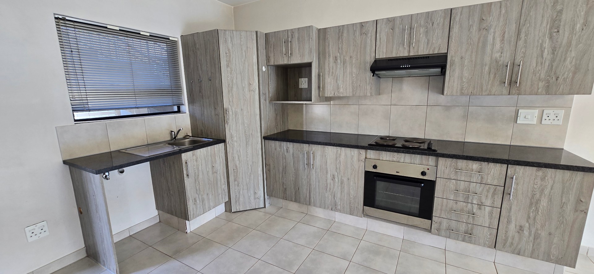 Private Garden Living in Sought-After Stanton View