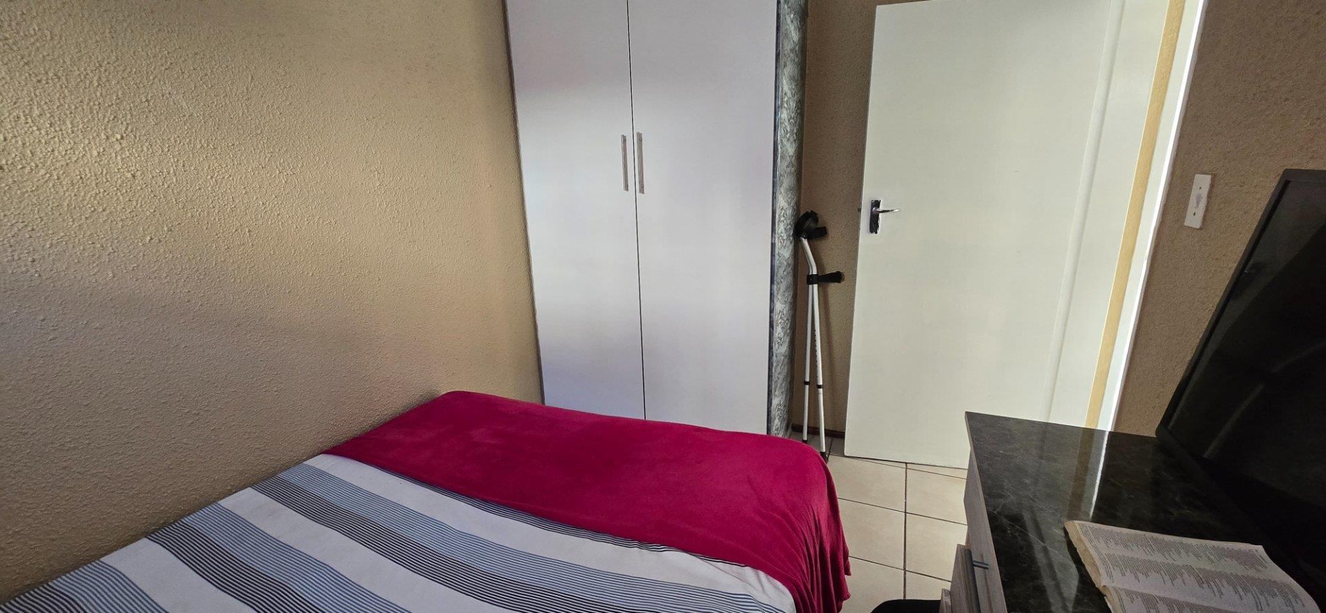 Well-Presented Ground Floor Unit – Ideal for Investors