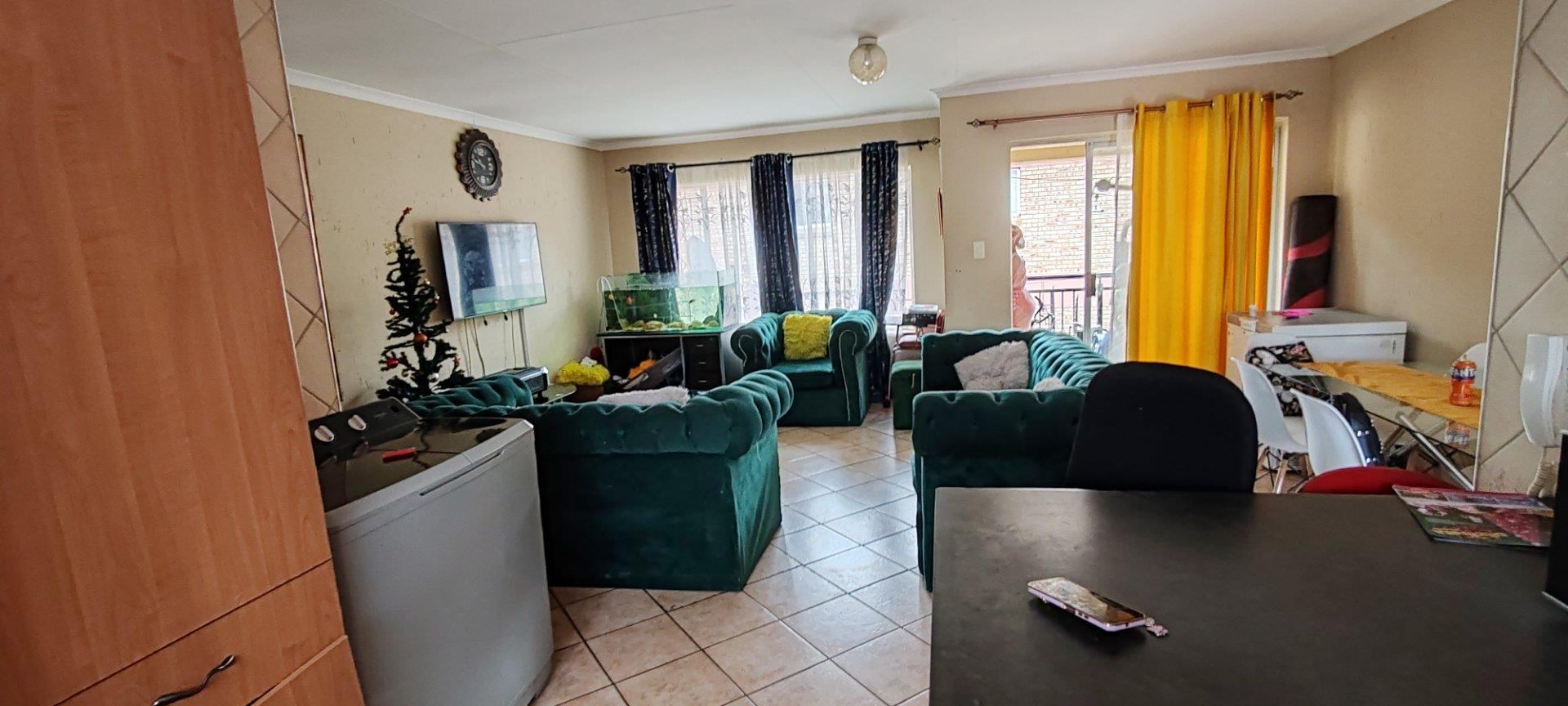 Apartment For Sale in Cason, Boksburg