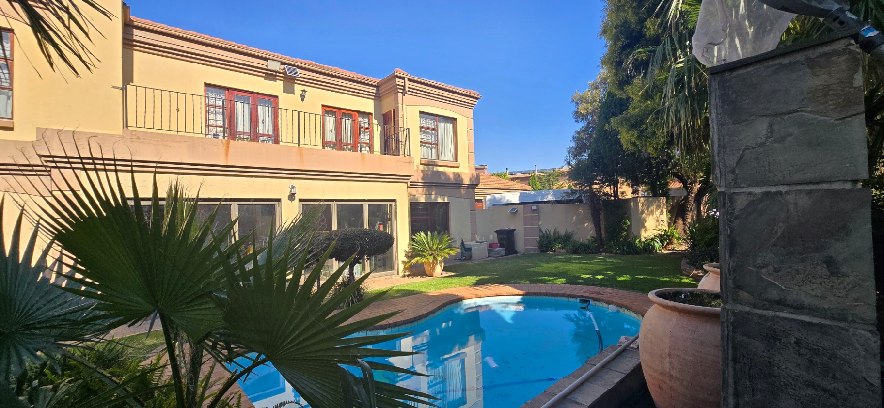 Elegant Family Living in a Quiet Cul-de-Sac within Prestigious Bishops Court Estate
