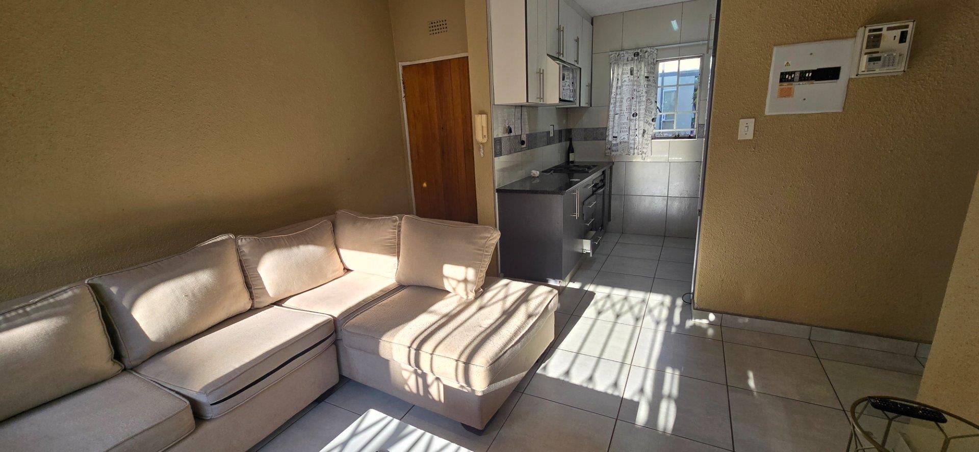 Well-Presented Ground Floor Unit – Ideal for Investors