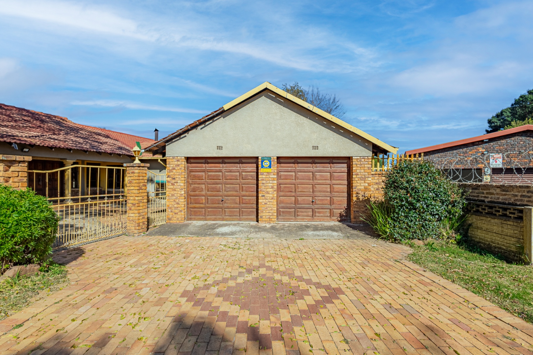 Spacious Family Home with Great Entertaining Areas in Crystal Park