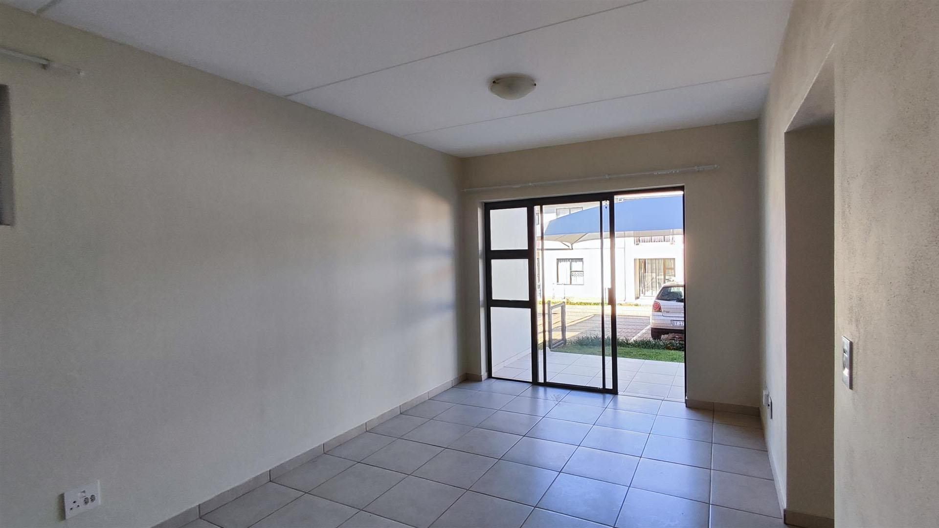 Neat 2 Bedroom Unit with Pool in Secure Complex