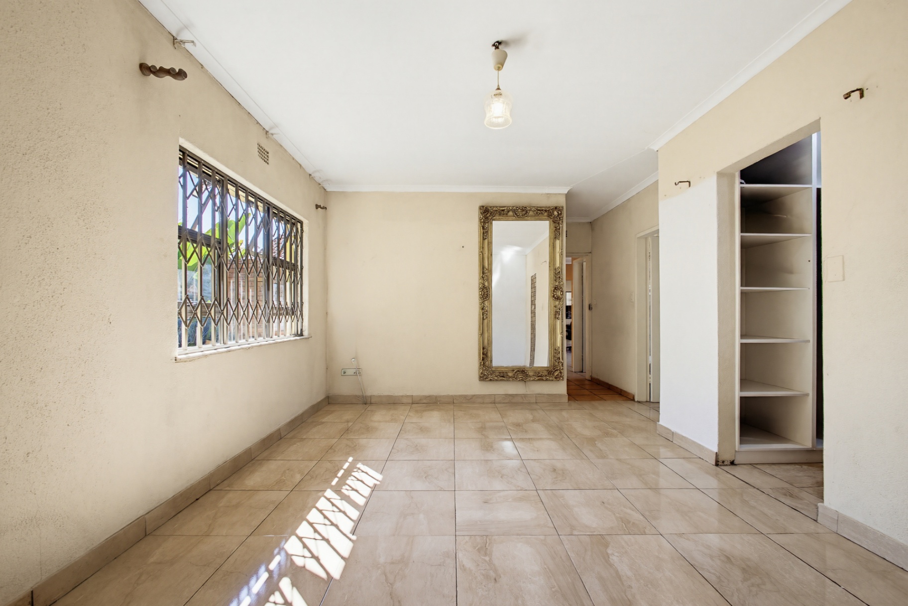 Spacious Family Home with Great Entertaining Areas in Crystal Park