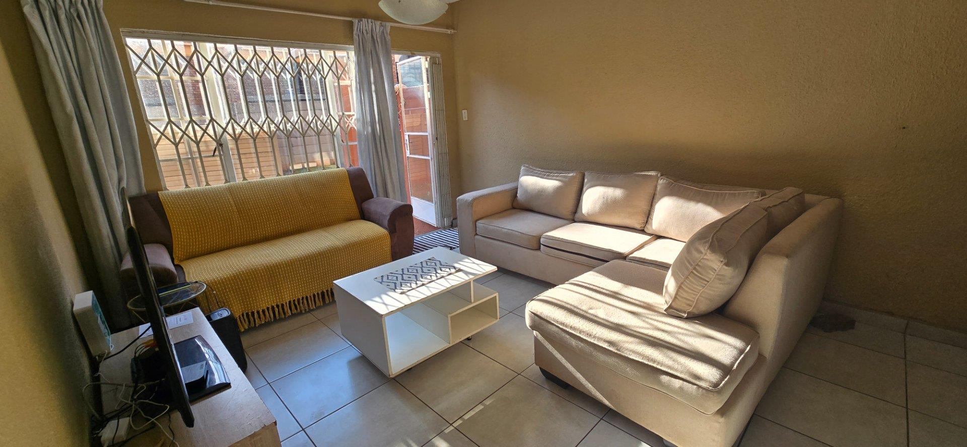 Well-Presented Ground Floor Unit – Ideal for Investors