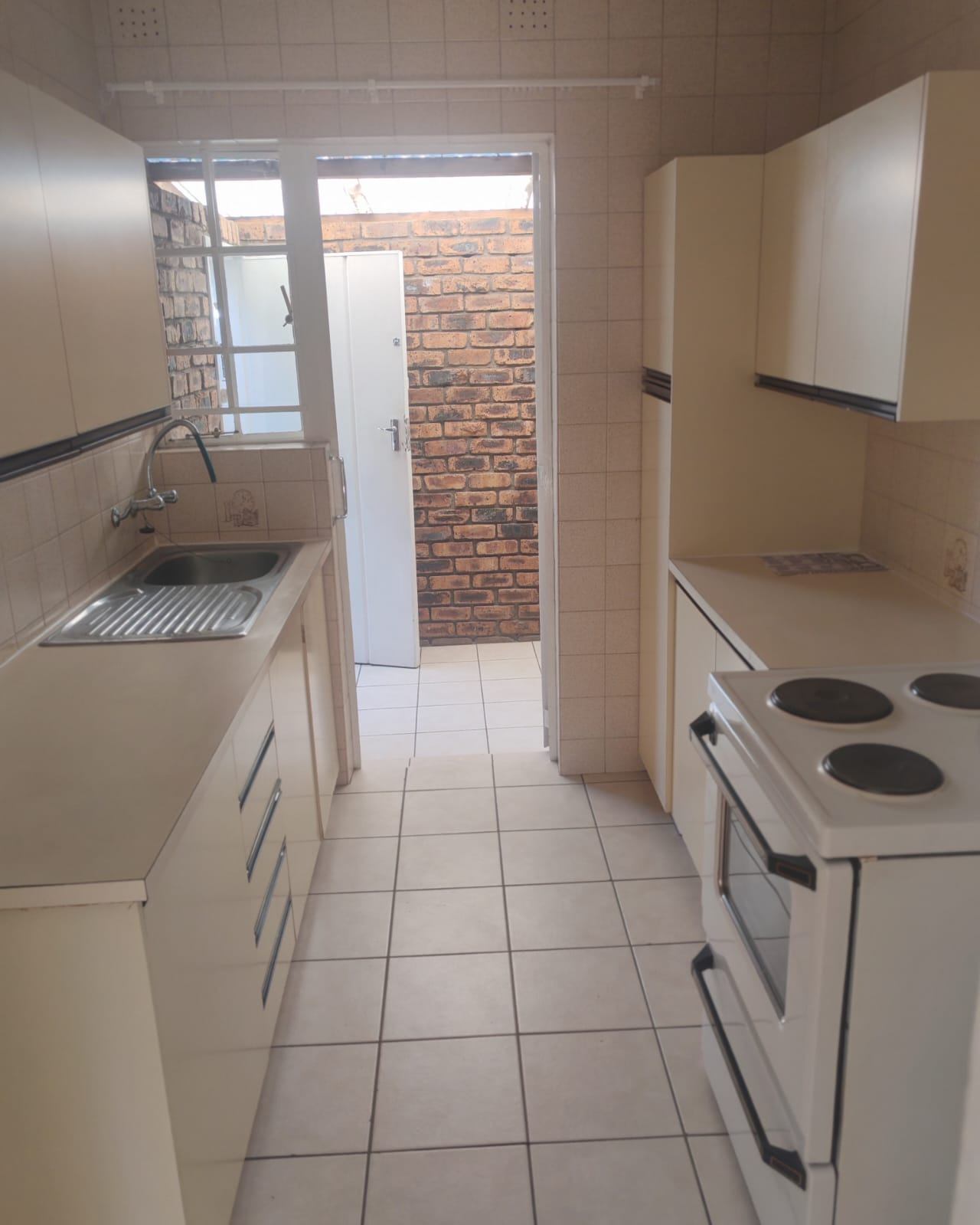 1 Bedroom Life Rights Cottage in Alan Woodrow Park Retirement Village – Boksburg South