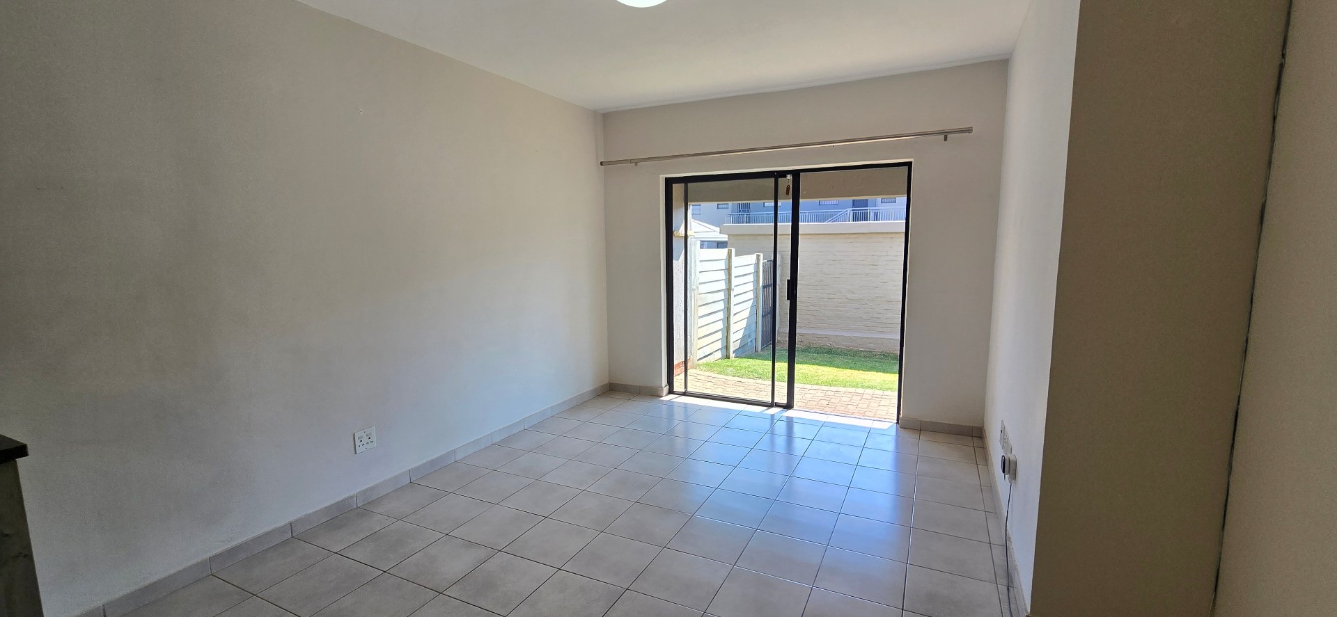 Private Garden Living in Sought-After Stanton View