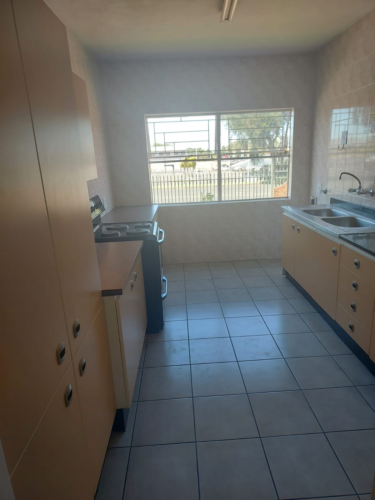 2-Bedroom Ground Floor Apartment for Sale in Howick Gardens, Northmead