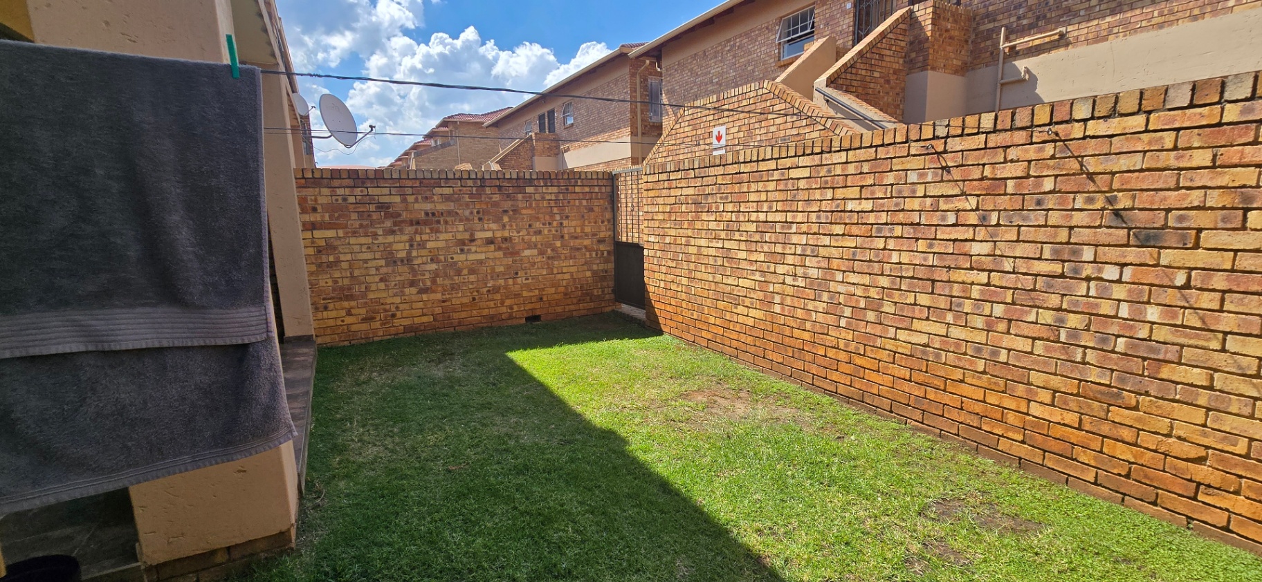 Ground Floor 2 Bedroom Unit with Private Garden in Cason