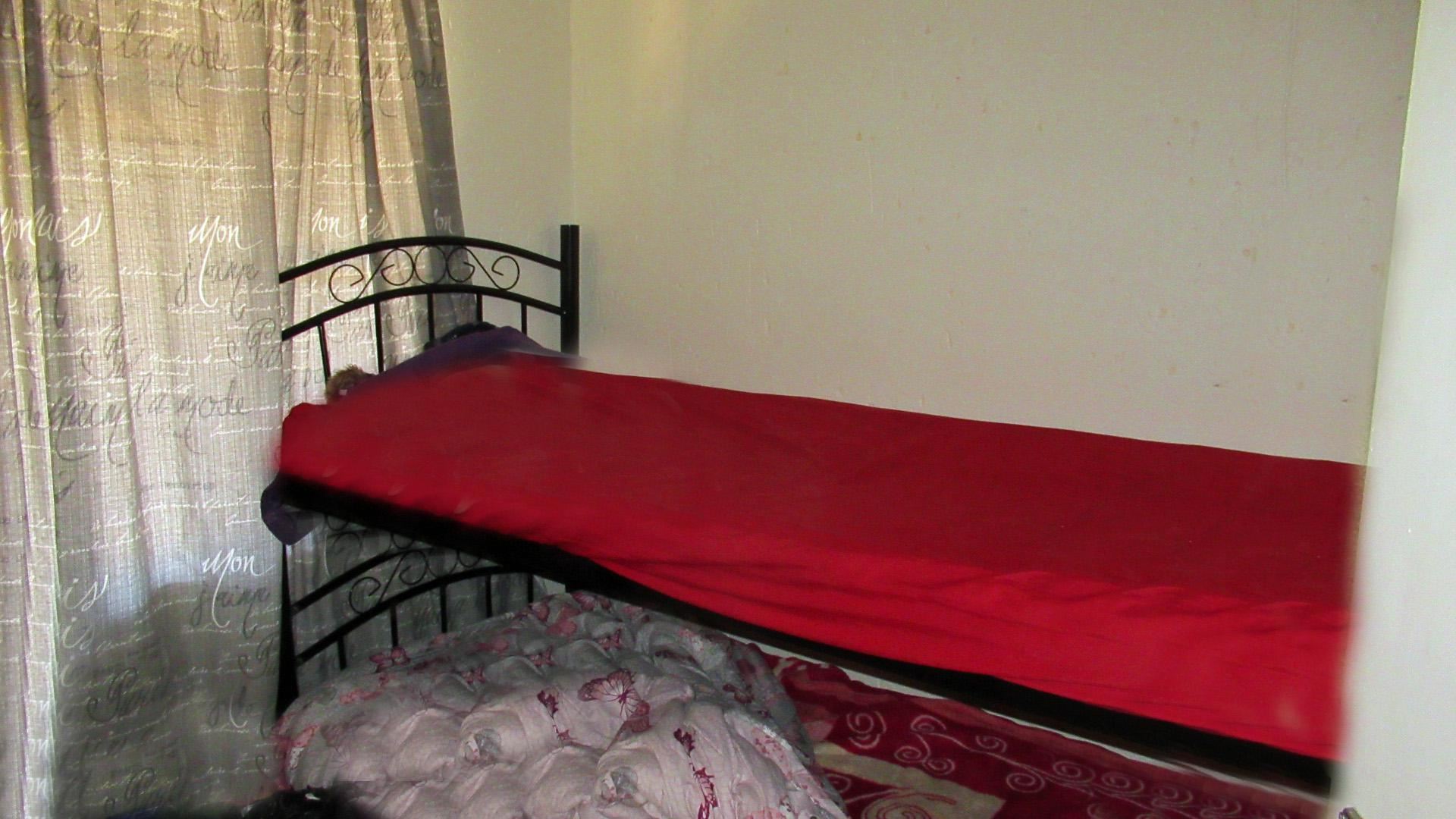 2-Bedroom Upstairs Unit - Perfect for First-Time Buyers or Investors!