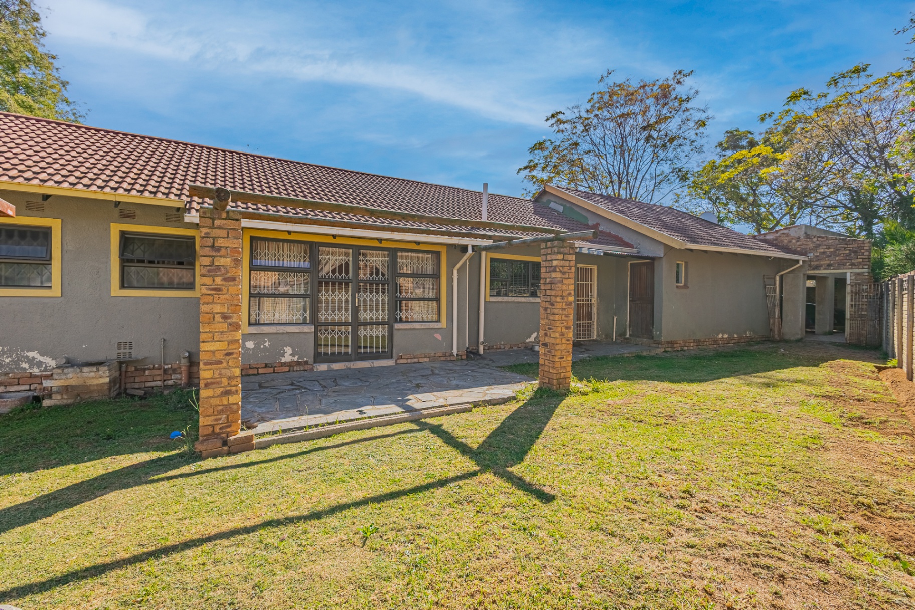 Spacious Family Home with Great Entertaining Areas in Crystal Park